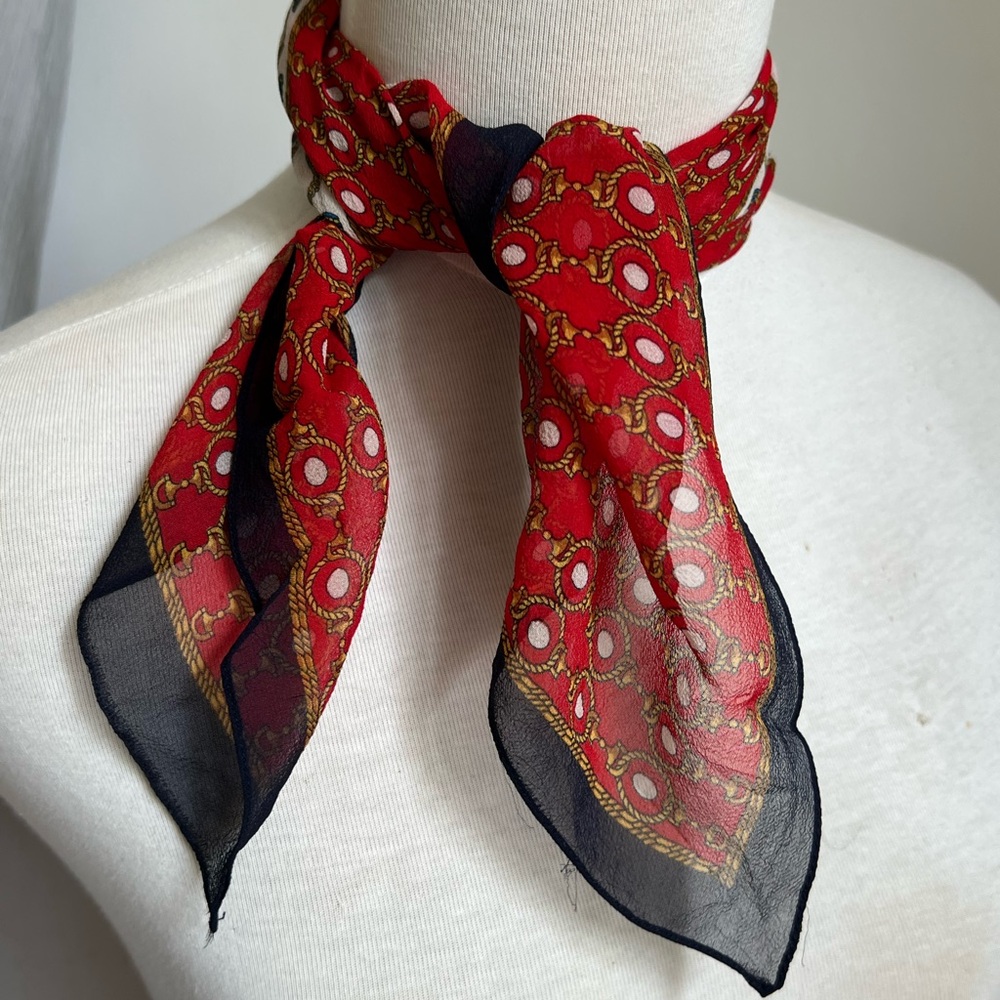 Old Money Aesthetic Next Scarf Equestrian Vibes Red and Blue Geometric Scarf